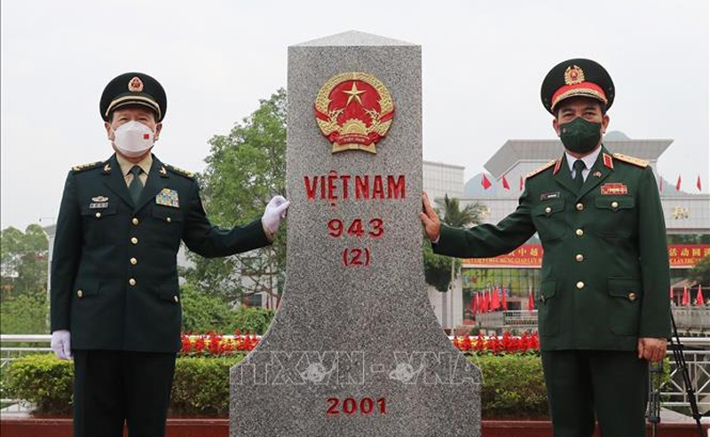 Vietnam, China hold border defence friendship exchange 2022